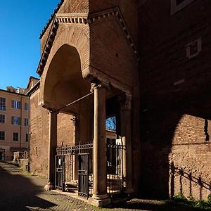 150 M Dal Colosseo - Appartamento Minerva